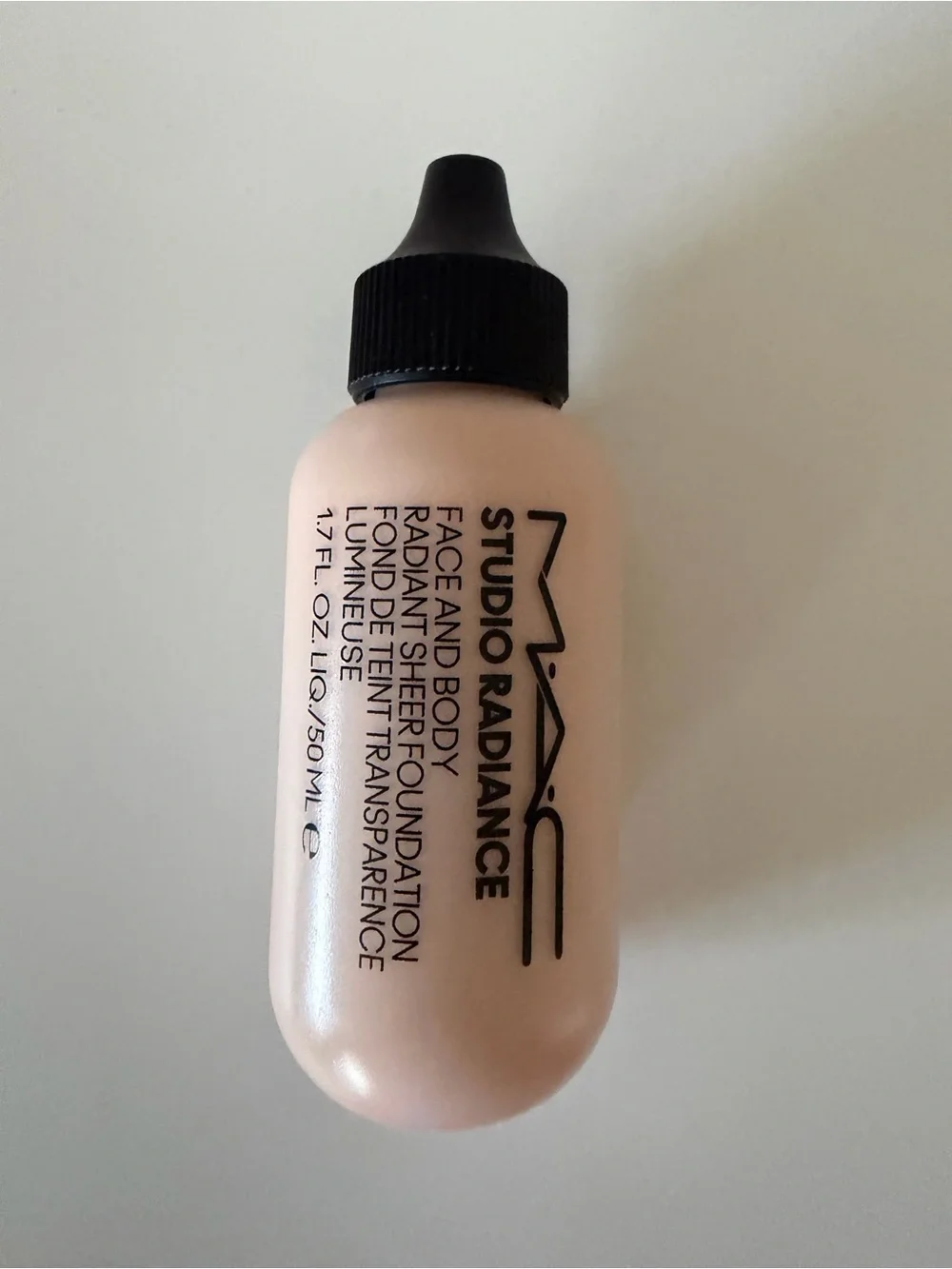 Mac Studio Radiance foundation W1